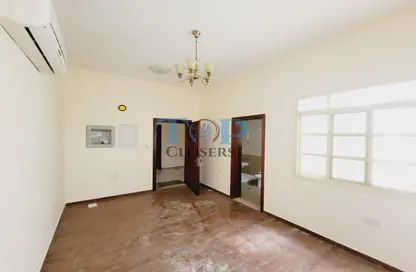 Apartment - 2 Bedrooms - 2 Bathrooms for rent in Bida Bin Ammar - Asharej - Al Ain