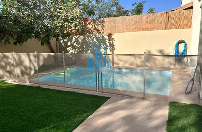 Villa - 5 Bedrooms - 6 Bathrooms for rent in Arabian Style - Al Reef Villas - Al Reef - Abu Dhabi