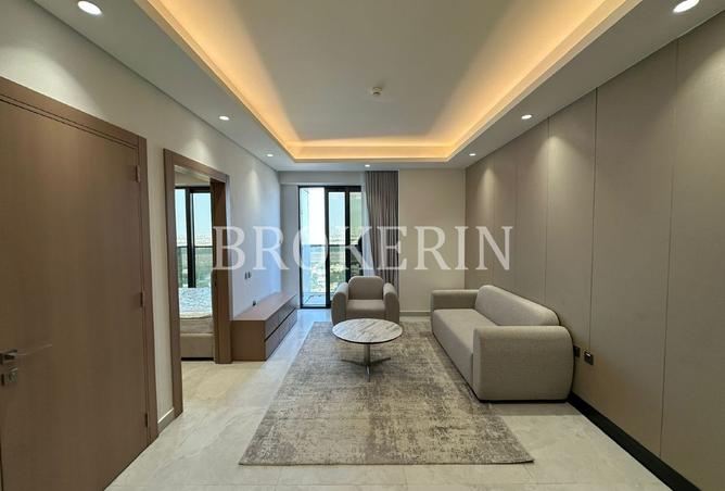 FULLY FURNISHED APT | MARINA VIEW | READY TO MOVE 