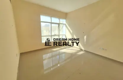 شقة - غرفة نوم - 1 حمام للايجار في التعاون - الشارقة