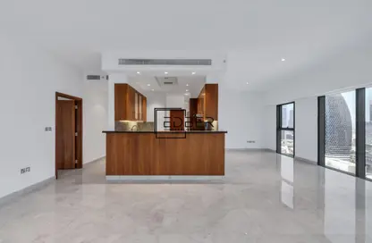 Apartment - 1 Bedroom - 2 Bathrooms for rent in Central Park Residential Tower - Central Park Tower - DIFC - Dubai