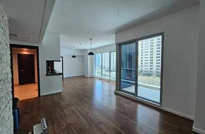 Apartment - 2 Bedrooms - 3 Bathrooms for rent in Delphine Tower - Marina Promenade - Dubai Marina - Dubai