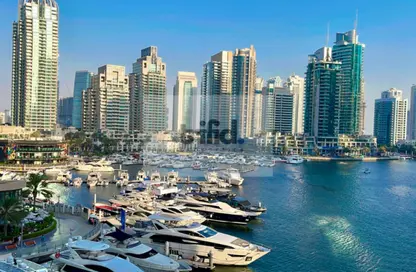 Apartment - 2 Bedrooms - 3 Bathrooms for sale in Damac Heights - Dubai Marina - Dubai