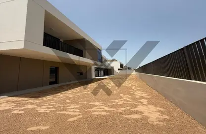 Villa - 4 Bedrooms - 5 Bathrooms for rent in Tilal Al Furjan - Al Furjan - Dubai