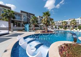 Villa - 4 bedrooms - 4 bathrooms for sale in Royal Park - Jumeirah Park - Dubai