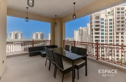 Apartment - 1 Bedroom - 1 Bathroom for rent in Marina Residences 6 - Marina Residences - Palm Jumeirah - Dubai