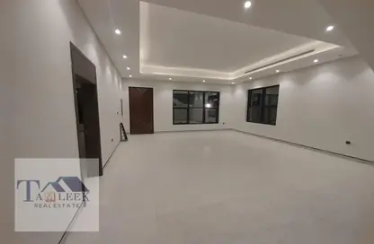 Empty Room image for: Villa - 5 Bedrooms - 7 Bathrooms for sale in Ajman Global City - Al Alia - Ajman, Image 1