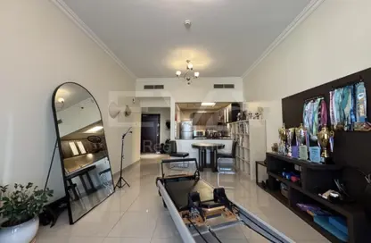 شقة - غرفة نوم - 2 حمامات للايجار في برج سراج - ارجان - دبي