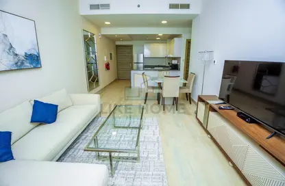 صورة لـ غرفة المعيشة / غرفة الطعام شقة - غرفة نوم - 2 حمامات للايجار في بلوم هايتس - قرية الجميرا سركل - دبي ، صورة رقم 1