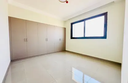 Apartment - 1 Bedroom - 2 Bathrooms for rent in Muwaileh 29 Building - Muwaileh - Sharjah