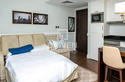 Room / Bedroom image for: Hotel  and  Hotel Apartment - 1 Bedroom - 1 Bathroom for rent in Dukes The Palm - Palm Jumeirah - Dubai, Image 1