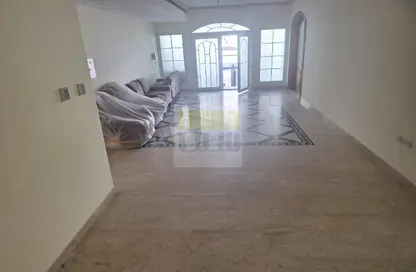Villa - 7 Bedrooms - 7 Bathrooms for rent in Al Khaleej Al Arabi Street - Al Bateen - Abu Dhabi