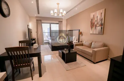 Apartment - Studio - 1 Bathroom for rent in Elite Downtown Residence - Downtown Dubai - Dubai