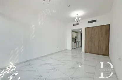 شقة - 1 حمام للايجار في بحيرات سيرينيتي 5 - الضاحية 10 - قرية الجميرا سركل - دبي شقة - 1 حمام للايجار في بحيرات سيرينيتي 5 - الضاحية 10 - قرية الجميرا سركل - دبي