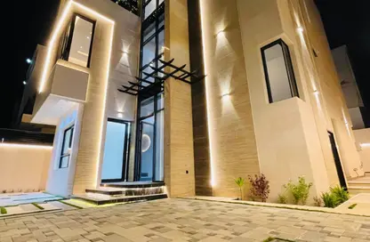 فيلا - 5 غرف نوم - 8 حمامات للايجار في الزاهية جاردنز - الزاهية - عجمان