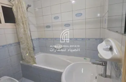 Apartment - 1 Bedroom - 2 Bathrooms for rent in Al Taawoon Tower 2 - Al Taawoon Towers - Al Khan - Sharjah