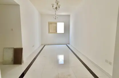 Apartment - 2 Bedrooms - 2 Bathrooms for rent in Al Thani Muwaileh - Muwaileh Commercial - Sharjah