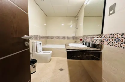 Apartment - 2 Bedrooms - 3 Bathrooms for rent in Jamam Residence - Al Raha Beach - Abu Dhabi