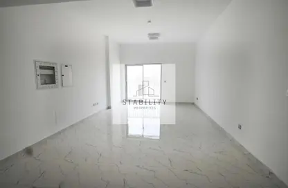 Apartment - 3 Bedrooms - 4 Bathrooms for rent in Time 1 - Dubai Land - Dubai