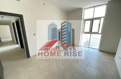 Apartment - 2 Bedrooms - 3 Bathrooms for rent in Taliatela Street - Al Nahda - Sharjah