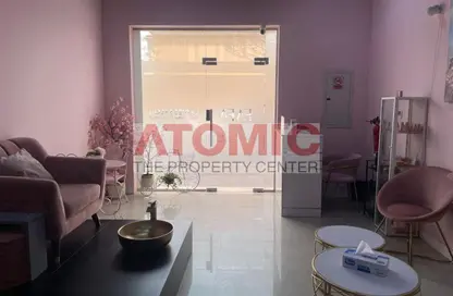 Shop - Studio - 1 Bathroom for rent in Gardenia 1 - Emirates Gardens 1 - Jumeirah Village Circle - Dubai