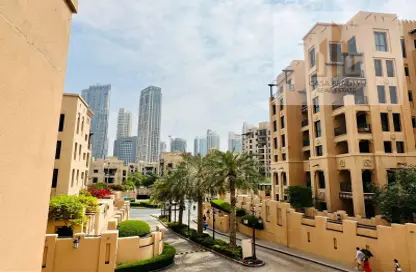Apartment - 2 Bedrooms - 3 Bathrooms for rent in Kamoon 2 - Kamoon - Old Town - Dubai