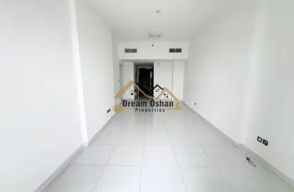Apartment - 2 Bedrooms - 2 Bathrooms for rent in Arabian Gate - Dubai Silicon Oasis - Dubai