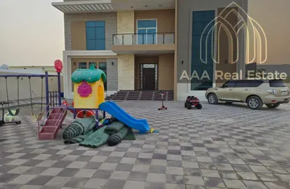 فيلا - 4 غرف نوم - 5 حمامات للايجار في العوير 1 - العوير - دبي فيلا - 4 غرف نوم - 5 حمامات للايجار في العوير 1 - العوير - دبي