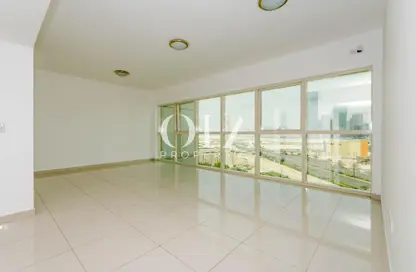 Empty Room image for: Apartment - 2 Bedrooms - 2 Bathrooms for sale in Marina Blue Tower - Marina Square - Al Reem Island - Abu Dhabi, Image 1