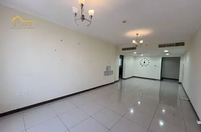 Apartment - 1 Bedroom - 2 Bathrooms for rent in Qasimia 10 building - Al Mahatta - Al Qasimia - Sharjah Apartment - 1 Bedroom - 2 Bathrooms for rent in Qasimia 10 building - Al Mahatta - Al Qasimia - Sharjah