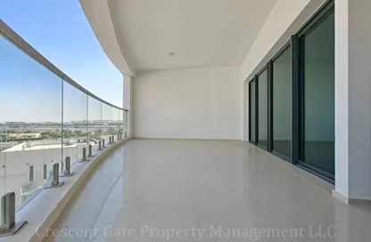 شقة - 2 غرف نوم - 4 حمامات للايجار في سي 15 - الزينة - شاطئ الراحة - أبوظبي