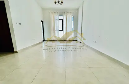 Apartment - 1 Bedroom - 2 Bathrooms for rent in Jumeirah Garden City - Al Satwa - Dubai