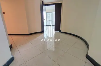 شقة - 3 غرف نوم - 5 حمامات للايجار في المجاز 3 - المجاز - الشارقة