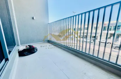 Apartment - 2 Bedrooms - 3 Bathrooms for rent in Jumeirah 1 - Jumeirah - Dubai