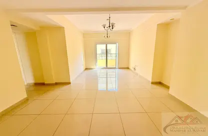 Apartment - 2 Bedrooms - 2 Bathrooms for rent in Muwaileh 3 Building - Muwaileh - Sharjah