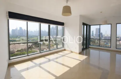 Apartment - 2 Bedrooms - 2 Bathrooms for sale in Golf Tower 3 - Golf Towers - The Views - Dubai