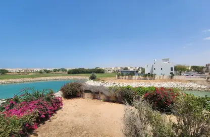 فيلا - 5 غرف نوم - 6 حمامات للايجار في فلل قرية الحمرا - قرية الحمرا - رأس الخيمة