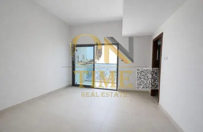 Apartment - 2 Bedrooms - 3 Bathrooms for rent in Garden Residences - Emirates City - Ajman