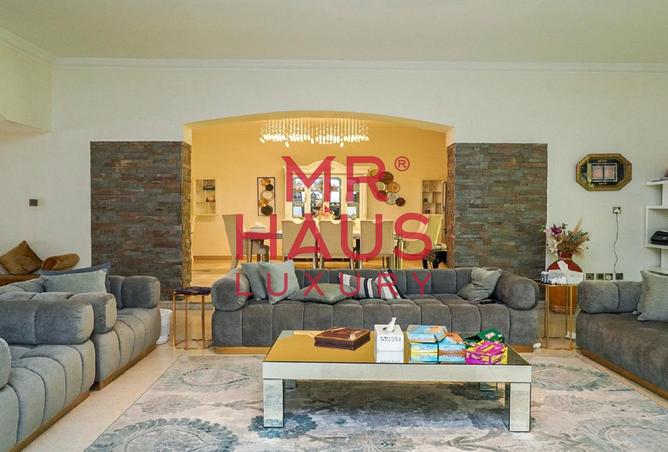14944280 - Property Main Image