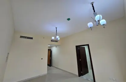 شقة - 1 حمام للبيع في قرية الاميرة - الياسمين - عجمان