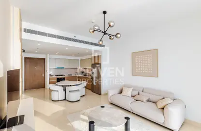 Apartment - 2 Bedrooms - 2 Bathrooms for rent in Beach Isle - EMAAR Beachfront - Dubai Harbour - Dubai