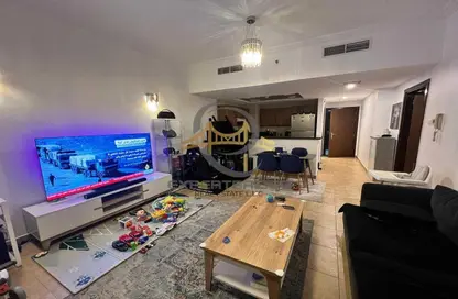 Apartment - 1 Bedroom - 2 Bathrooms for sale in Golf View Residence - Dubai Sports City - Dubai