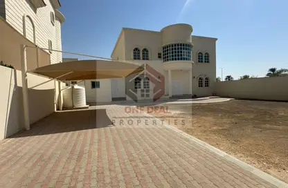 دوبلكس - 5 غرف نوم - 6 حمامات للايجار في الخالدية - العين