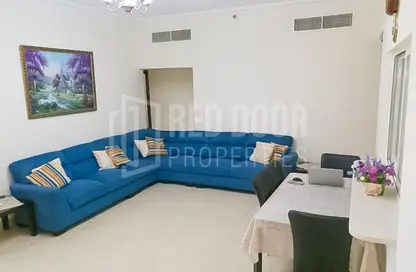Apartment - 3 Bedrooms - 4 Bathrooms for sale in Plaza Residences 2 - Plaza Residences - Jumeirah Village Circle - Dubai