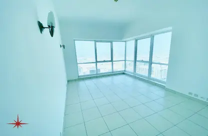 Apartment - 2 Bedrooms - 3 Bathrooms for rent in Latifa Tower - Sheikh Zayed Road - Dubai