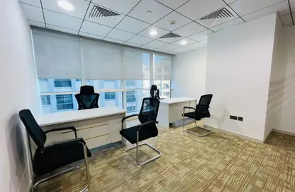 مكتب - استوديو - 4 حمامات للايجار في شارع حمدان - أبوظبي