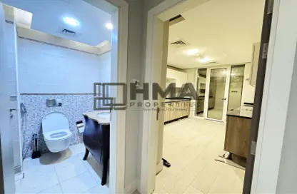 Apartment - 1 Bedroom - 2 Bathrooms for rent in Al Garhoud - Dubai