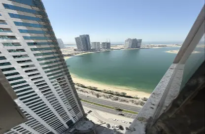 Apartment - 3 Bedrooms - 3 Bathrooms for rent in Al Khan - Sharjah