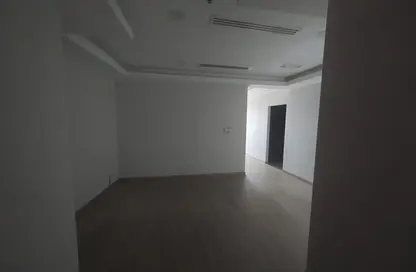 مكتب - استوديو للايجار في المينا - دبي