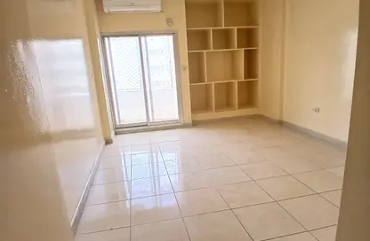 Apartment - 2 Bedrooms - 1 Bathroom for rent in Abu Shagara building - Abu shagara - Sharjah